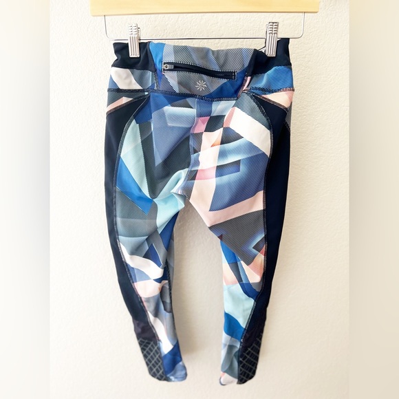 Athleta Multicolor Geometric Print Capri Leggings Size XS - Picture 5 of 7